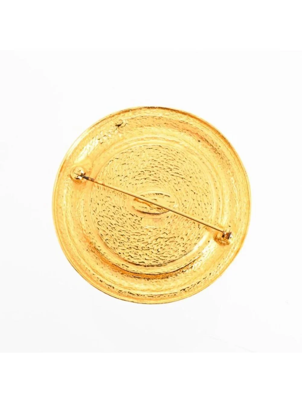 Chanel Brooch Gold